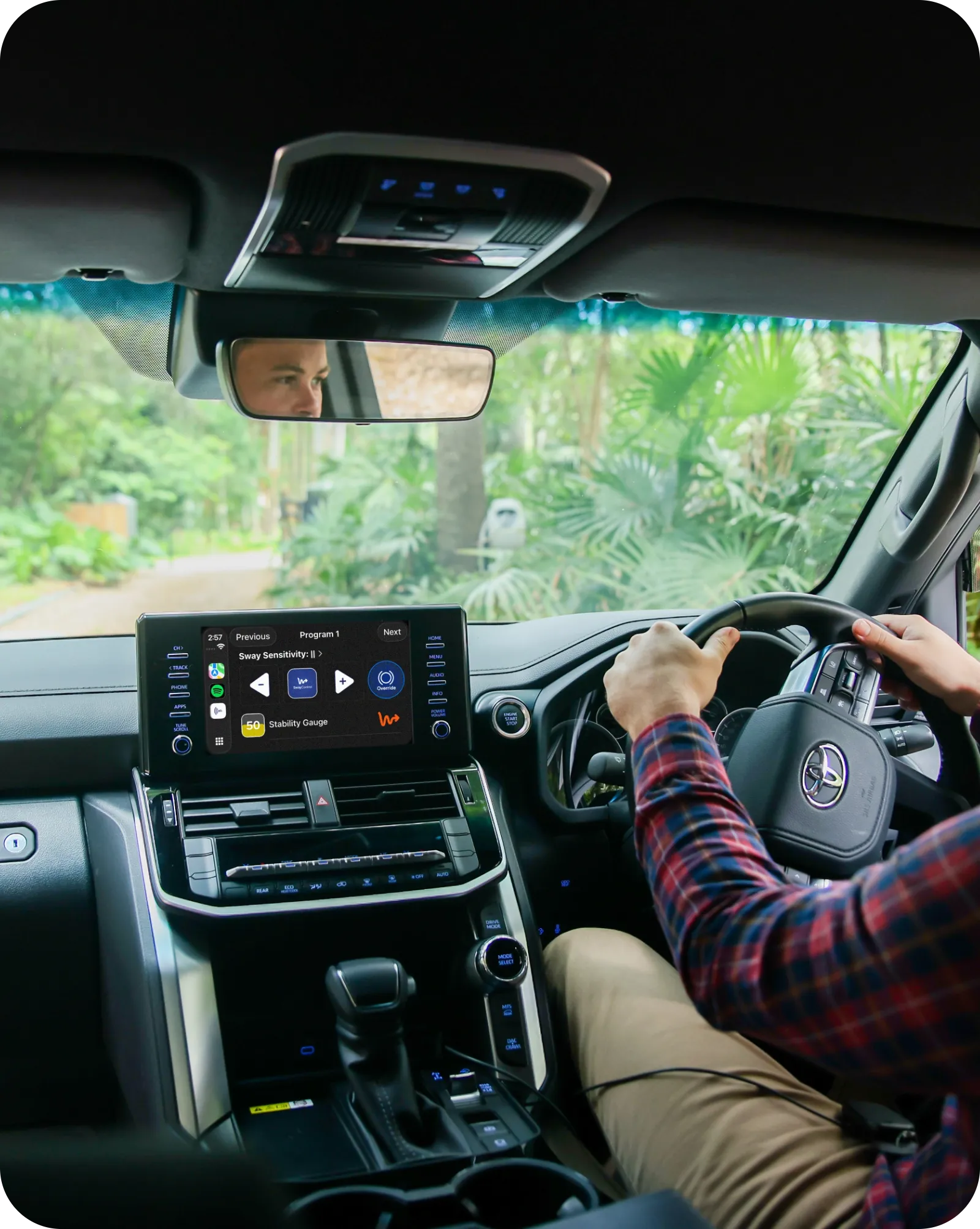 Apple CarPlay and Android Auto integration