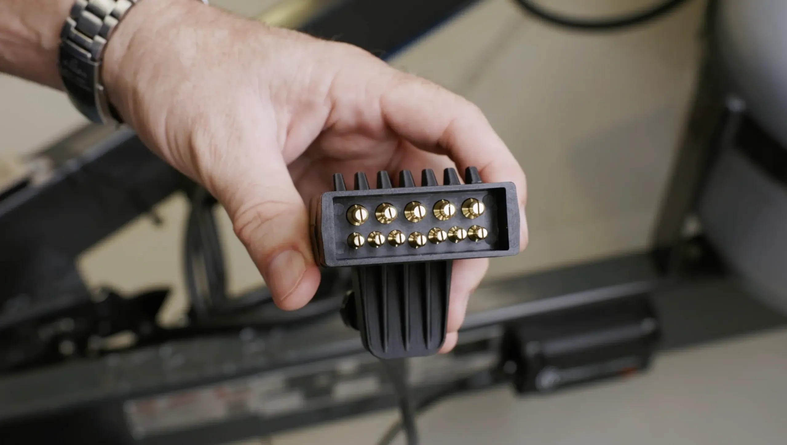 elecConnect adaptor